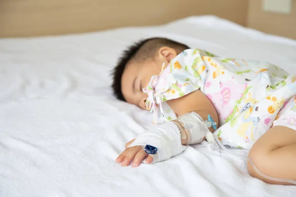 Protect your baby: Important dengue symptoms parents should recognize